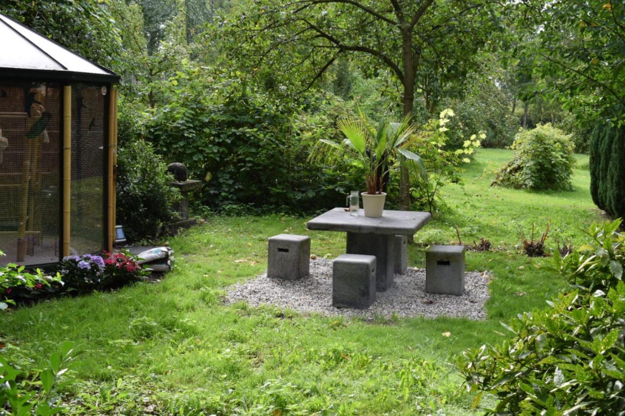 B&B Kasteelhoeve-Dussen Exterior photo