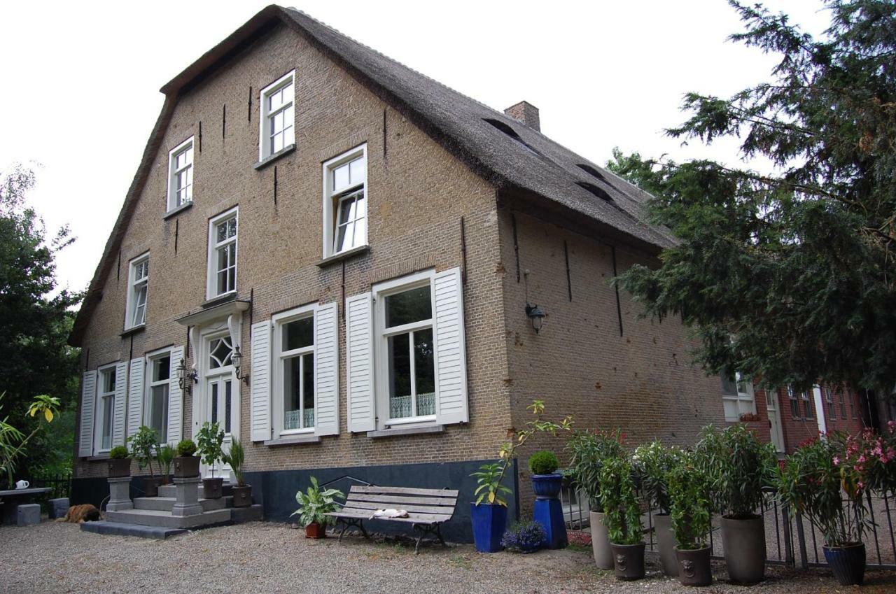 B&B Kasteelhoeve-Dussen Exterior photo