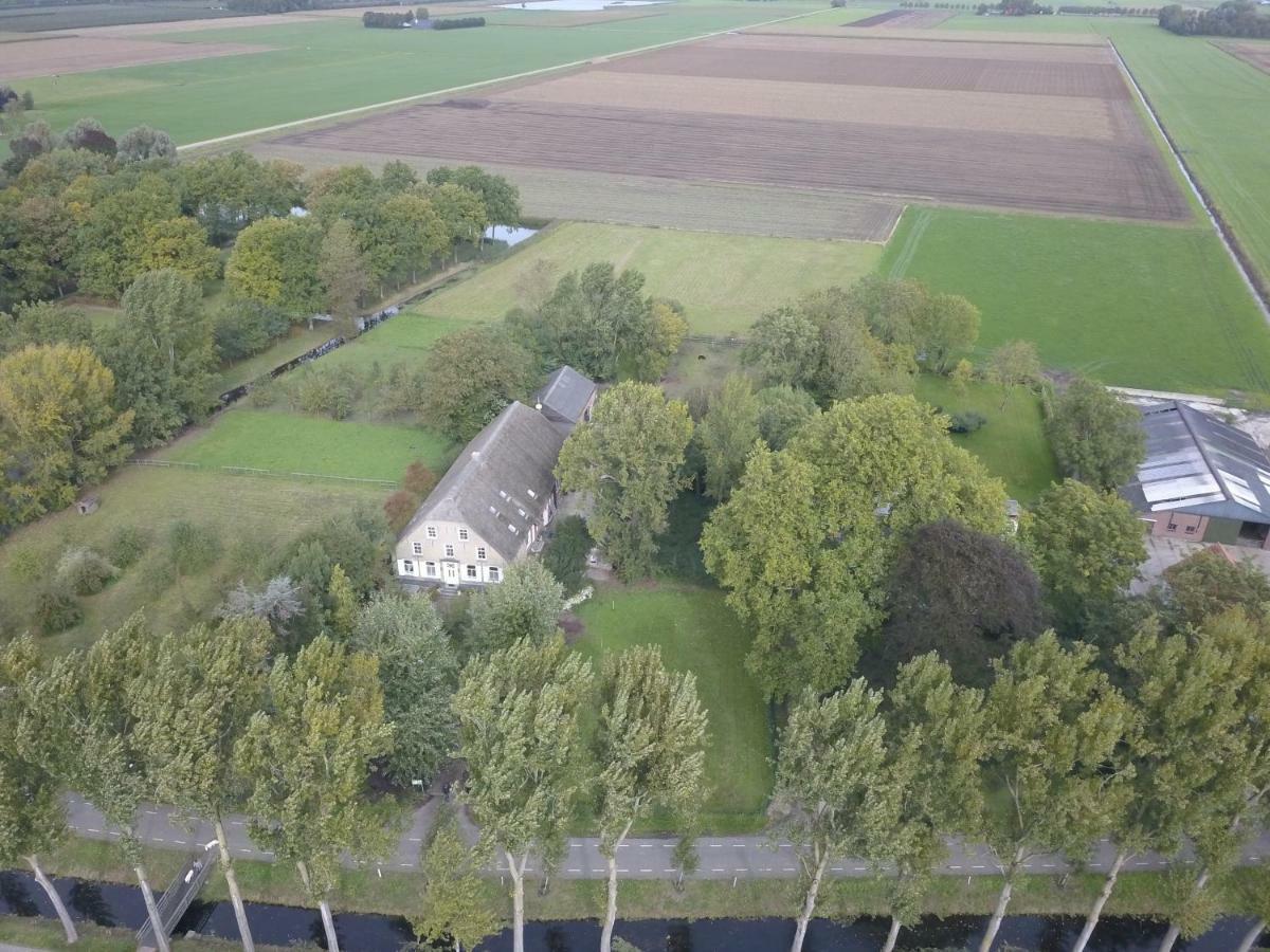 B&B Kasteelhoeve-Dussen Exterior photo